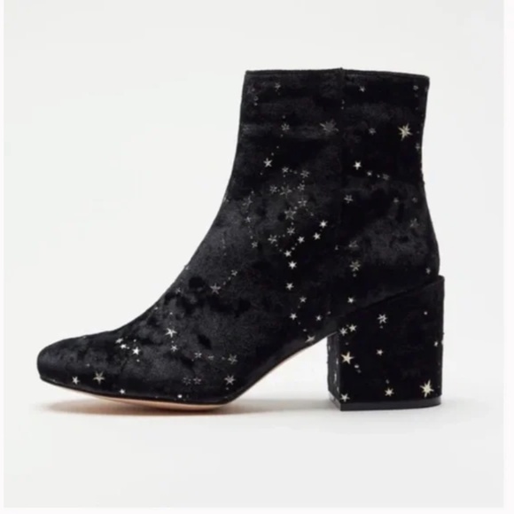 Margot Constellations Stars Moon Boho Velvet Peasant Hipster Hippie Art Boots - Picture 2 of 4